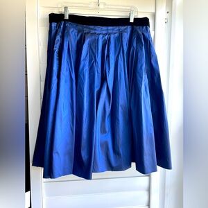 Charles Nolan 100% Silk Blue Skirt Sz 14